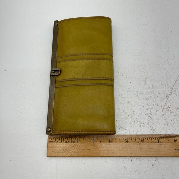 Fossil Women's Yellow Green Leather Full Size Top Clasp Wallet - Picture 10 of 14